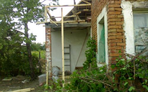 6.cqlostno remontirana i sanirana kushta v selo Gorno Peshtene.jpg
